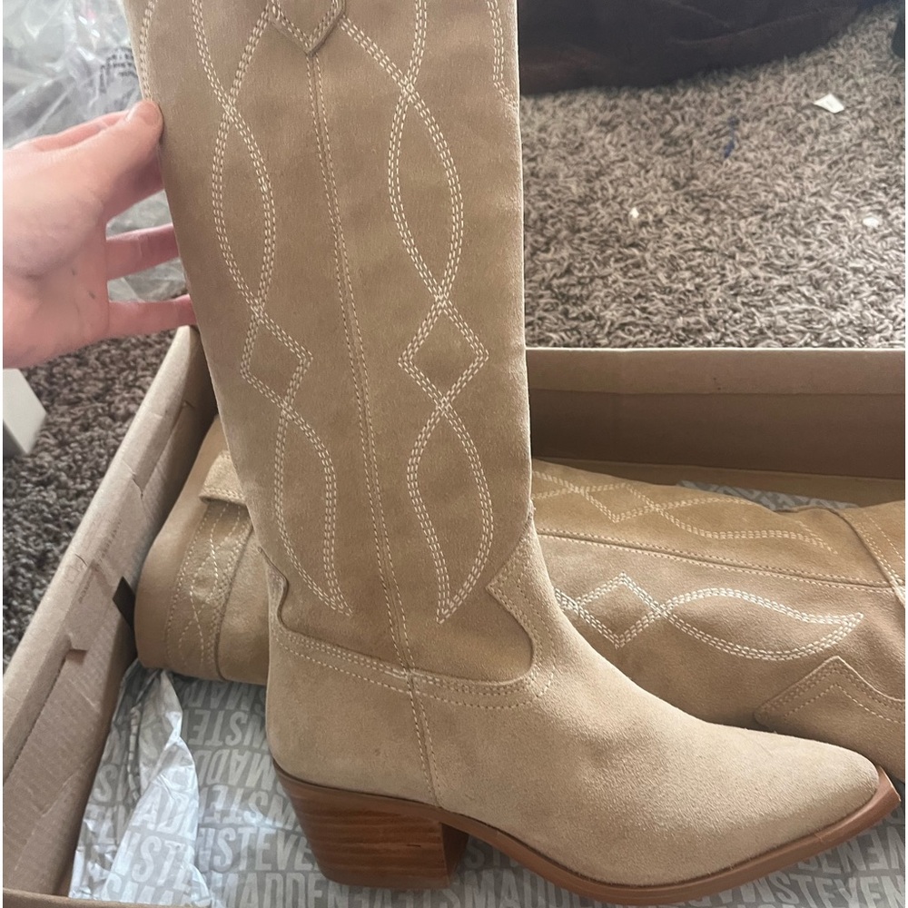 Womans steve madden cowgirl boots (size 6.5) BRAND NEW WITH BOX
